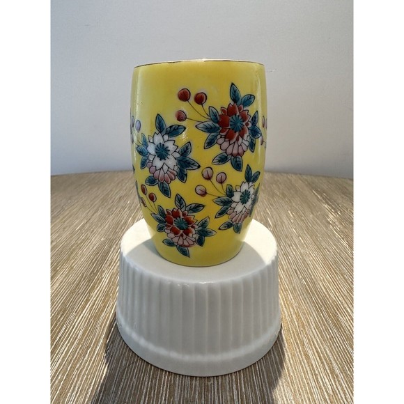 Japanese Yunomi Green Tea Cup - Hand Painted Yellow With Floral Design - Picture 7 of 9